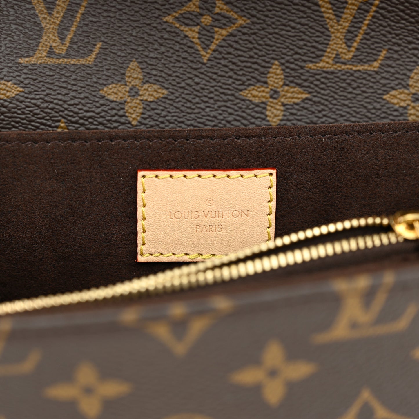 Monogram Pochette Metis East West