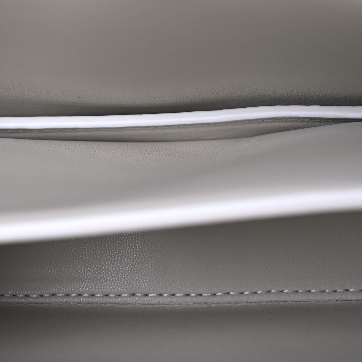 Calfskin Small 4G Sliding Chain Bag Ivory