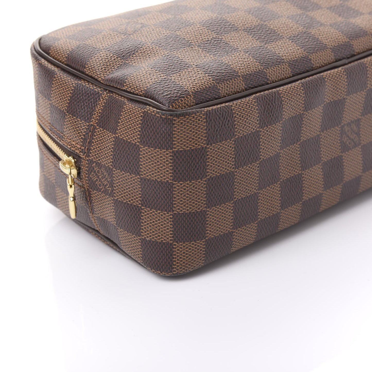 Damier Ebene Toiletry Bag 25