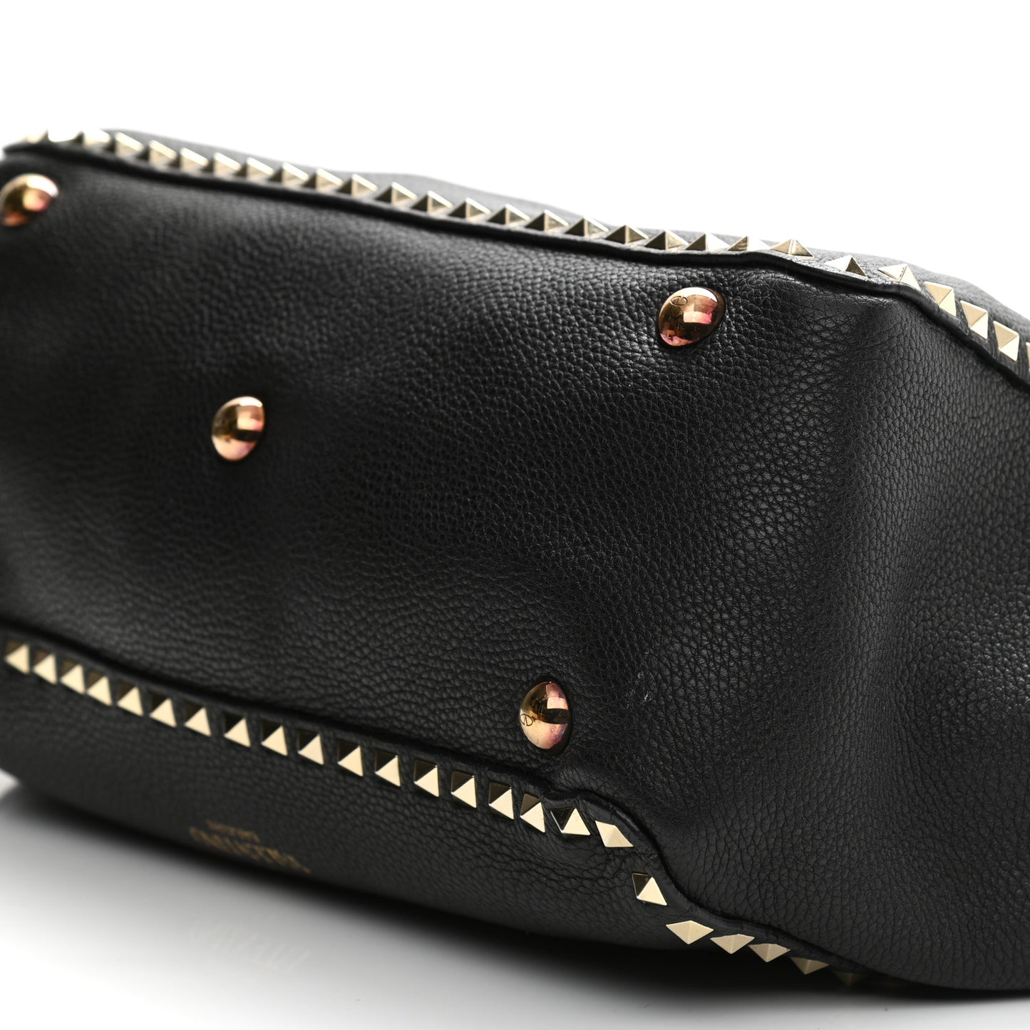 Pebbled Calfskin Medium Rockstud Tote Black