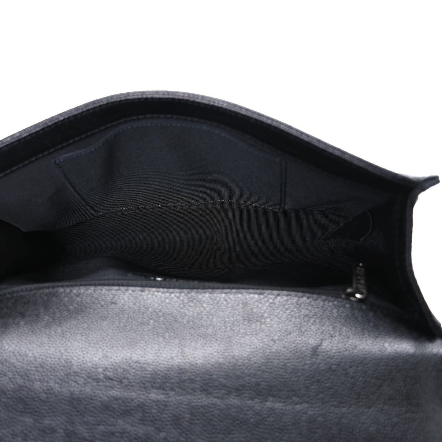 Caviar Quilted New Medium Boy Flap Black