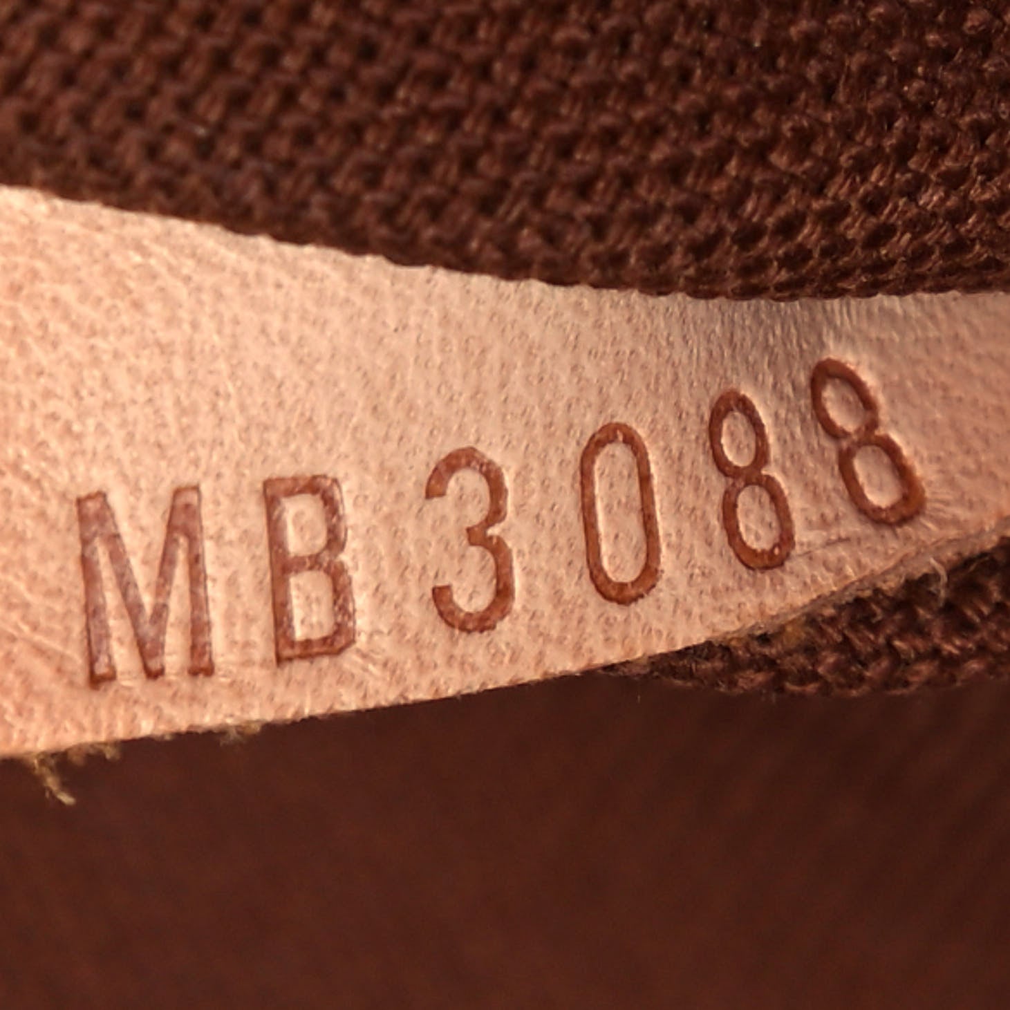 Louis Vuitton Monogram Tulum GM 7 of 14