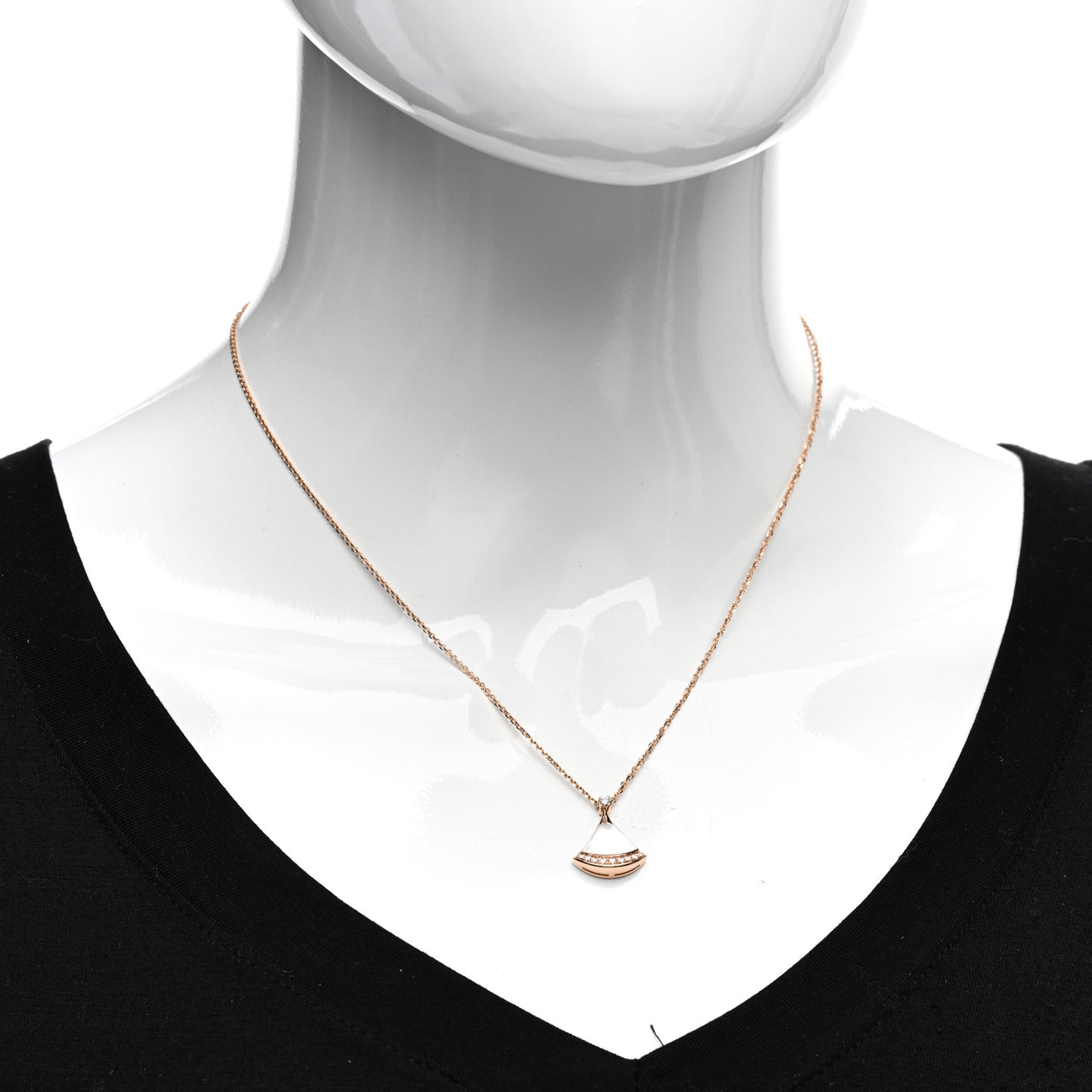 18K Rose Gold Diamond Mother of Pearl Divas' Dream Pave Pendant Necklace