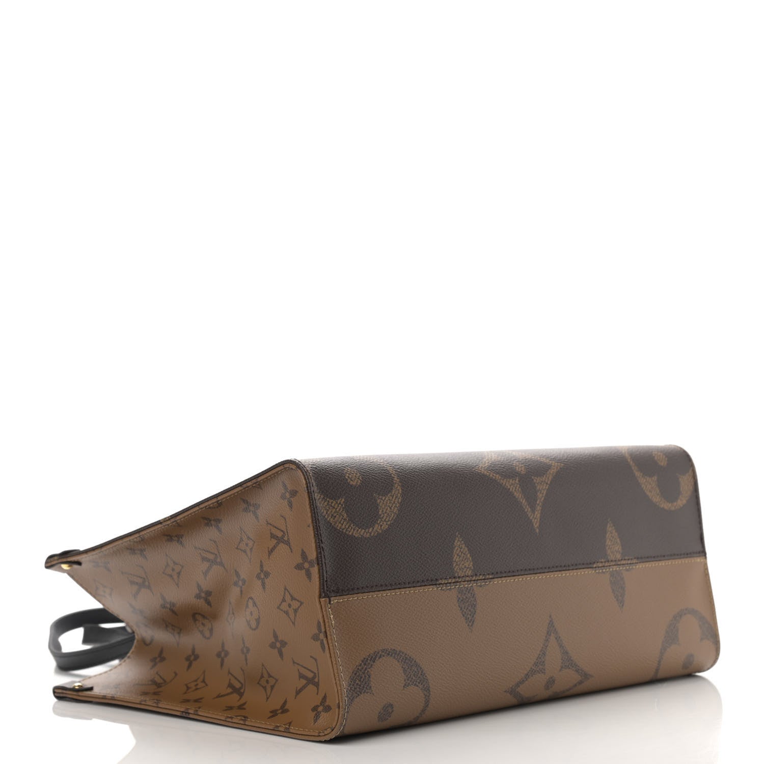 Louis Vuitton Reverse Monogram Giant Onthego MM 4 of 11