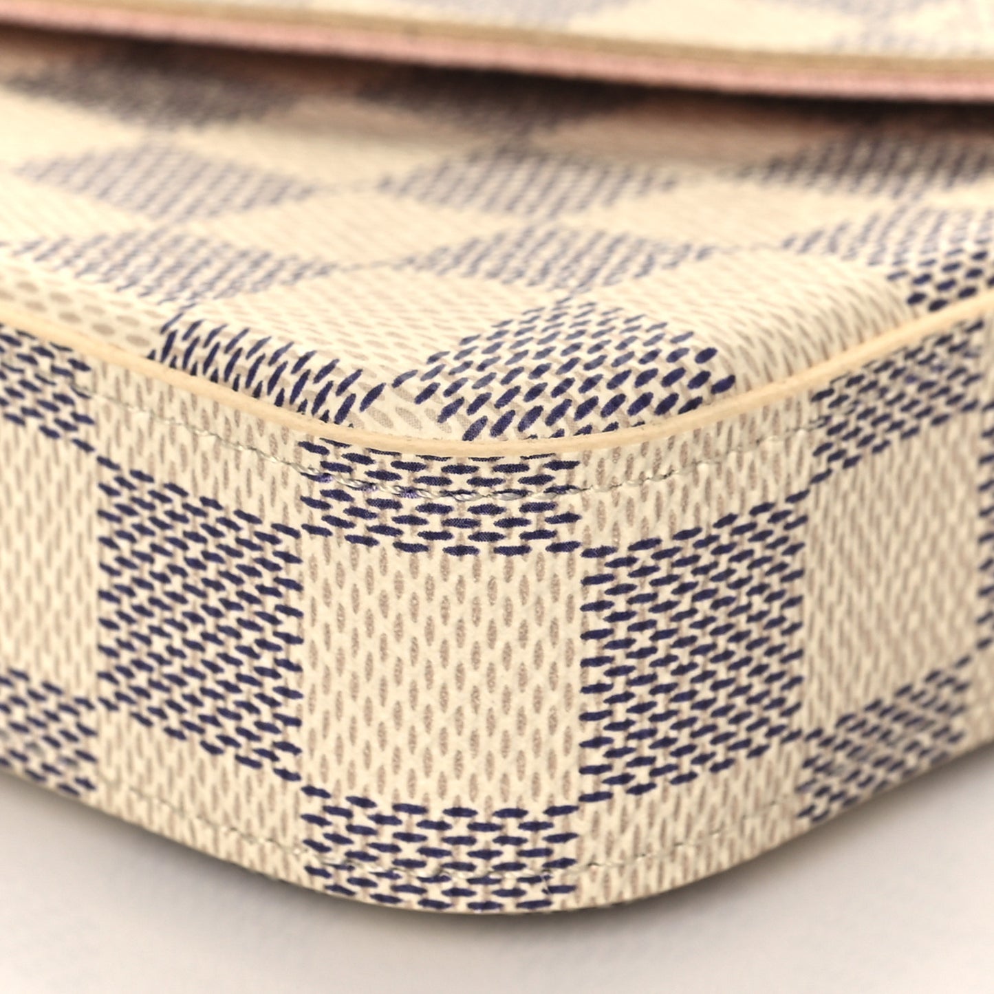 Damier Azur Pochette Felicie Chain Wallet Rose Ballerine