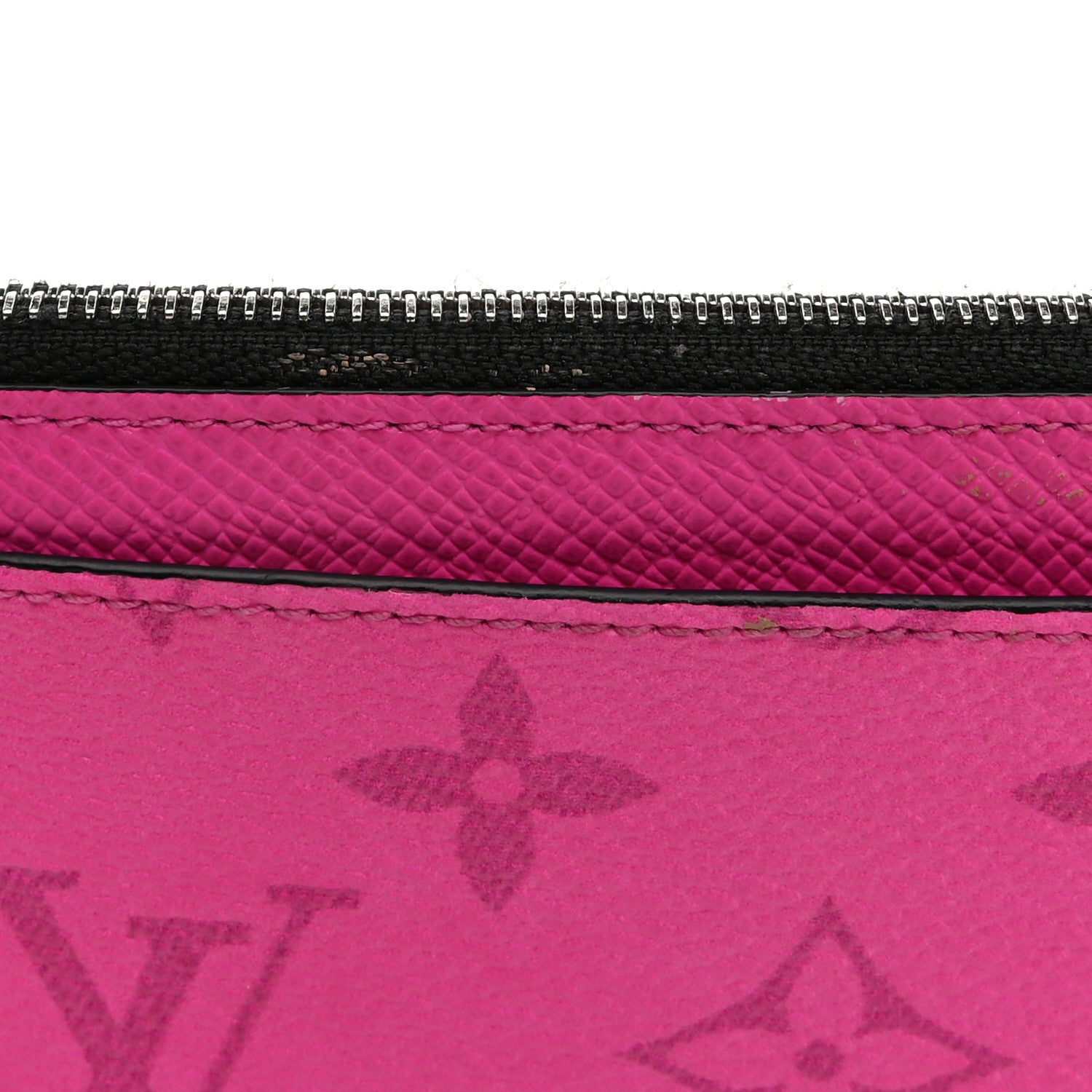 Louis Vuitton Taigarama Coin Card Holder Fuchsia 8 of 9