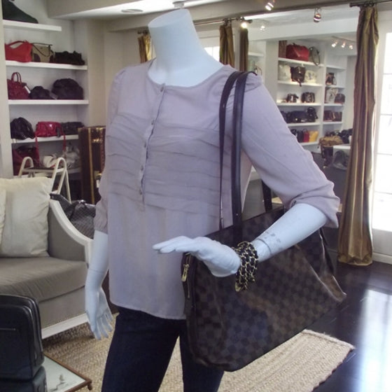 Louis Vuitton Damier Ebene Chelsea 2 of 9