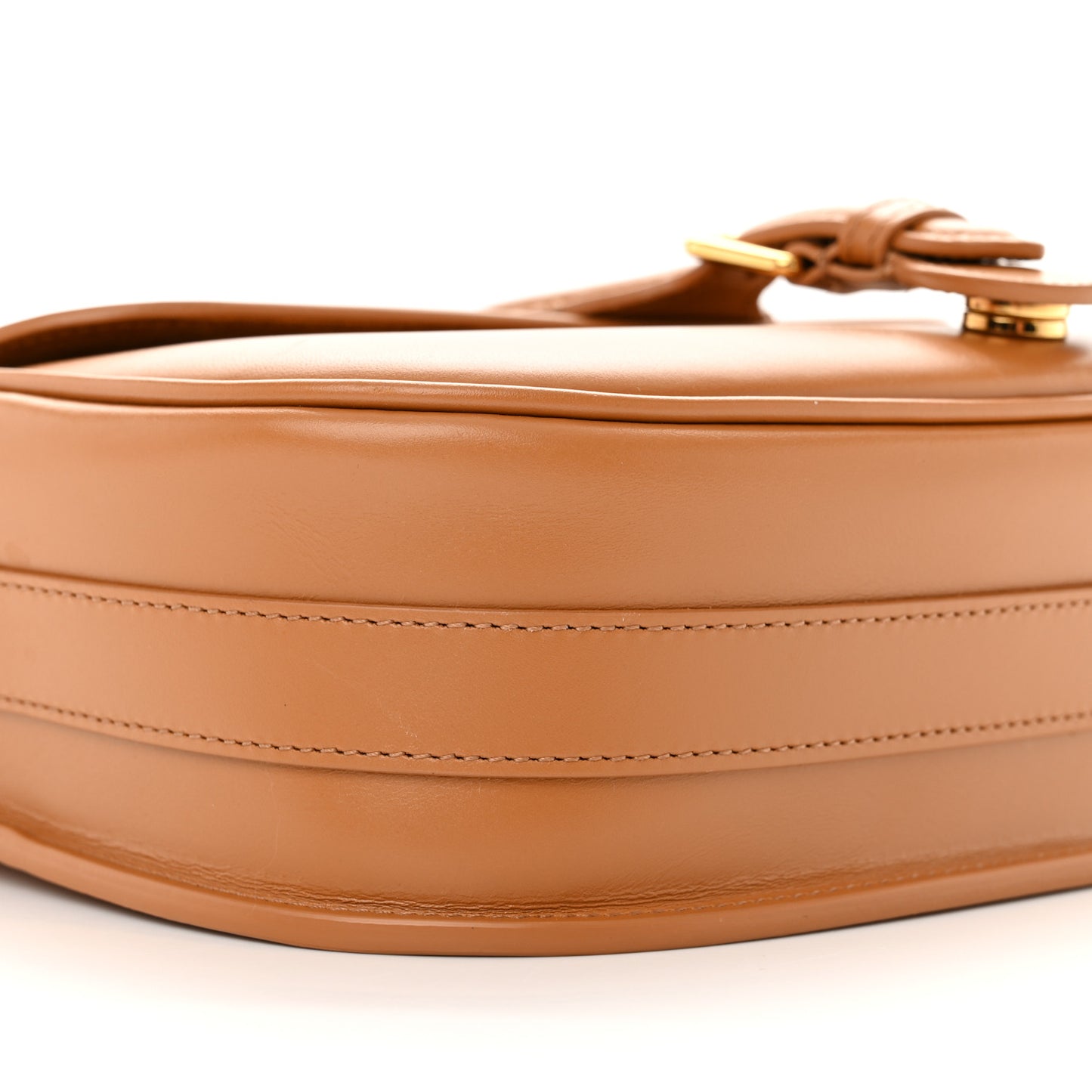 Box Calfskin Medium Bobby Flap Camel