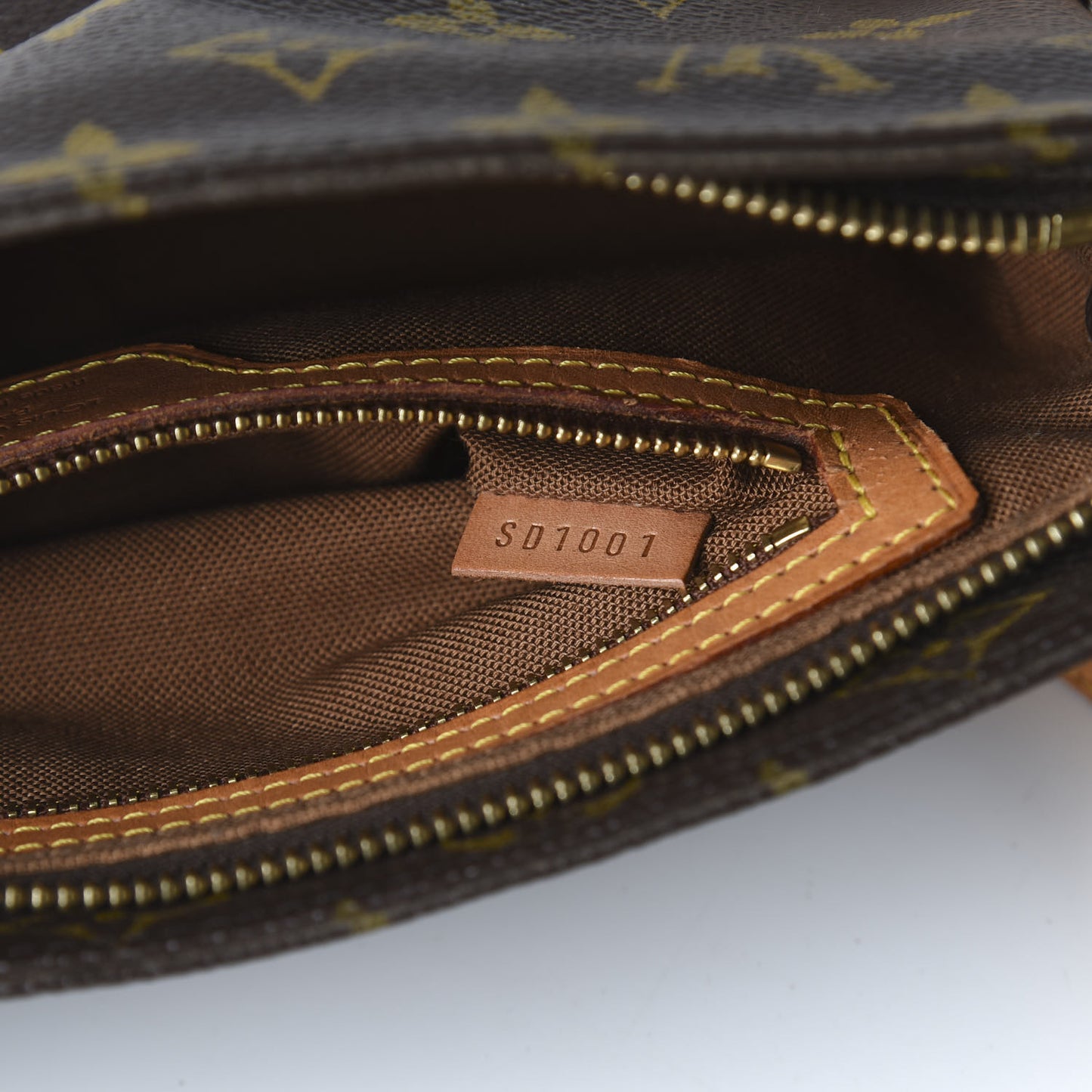 Monogram Trotteur