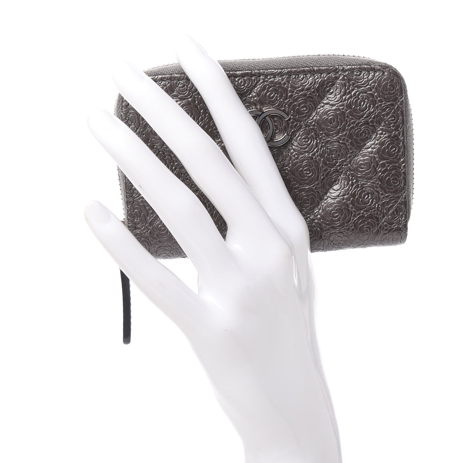 Chanel Metallic Calfskin Camellia Embossed Zip Coin Purse Grey 2 of 8