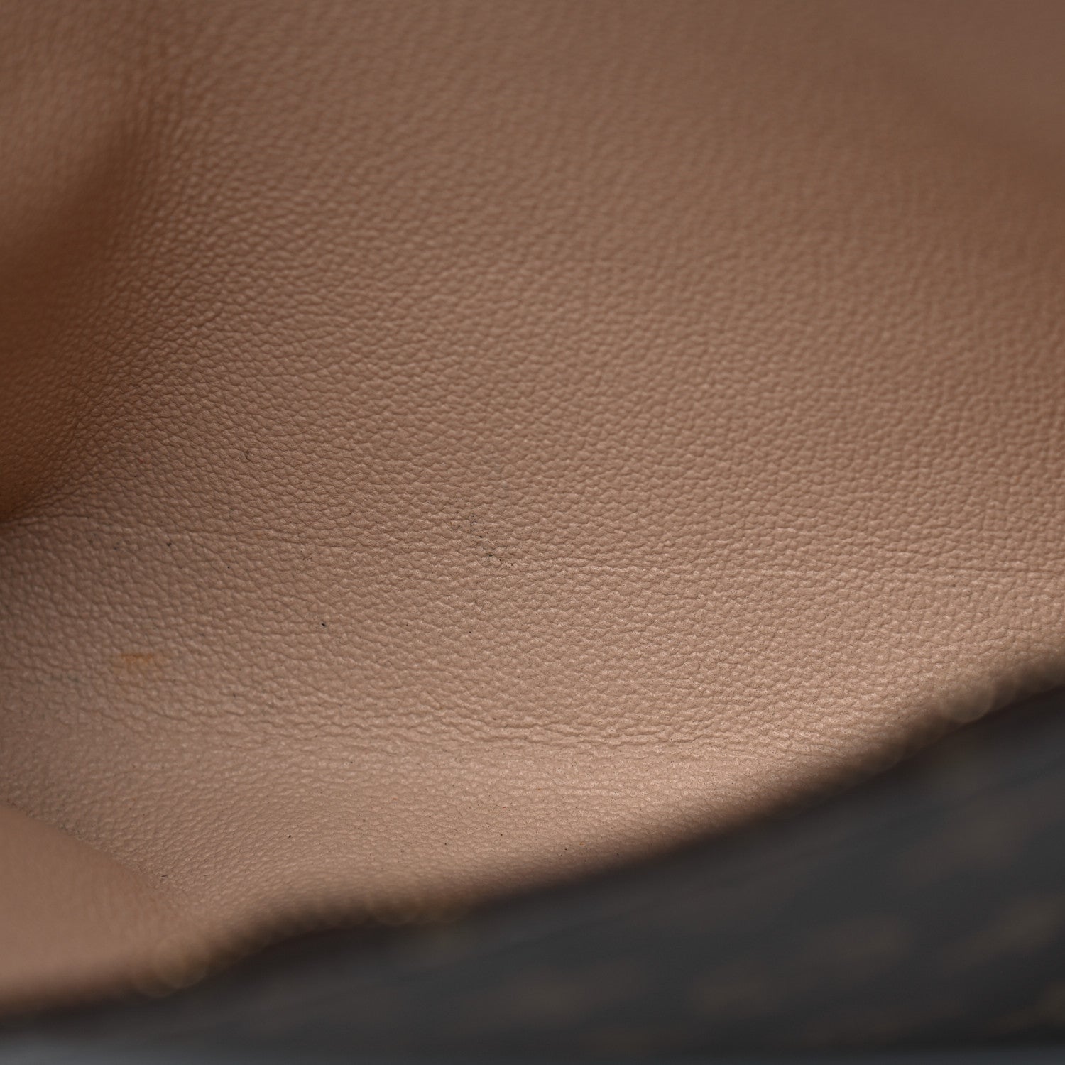 Louis Vuitton Monogram Toiletry Pouch 26 5 of 8