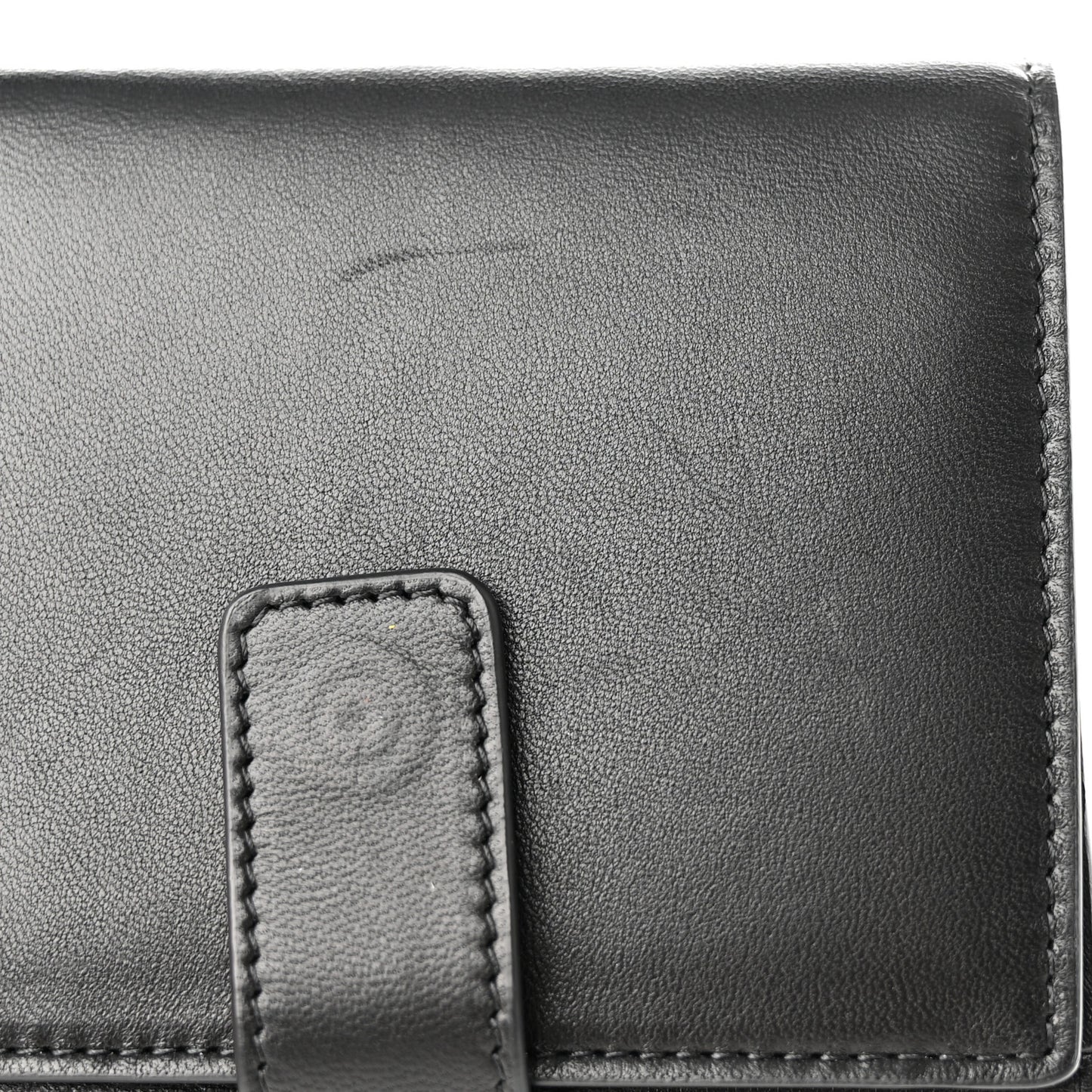 Calfskin Medusa Wallet Black