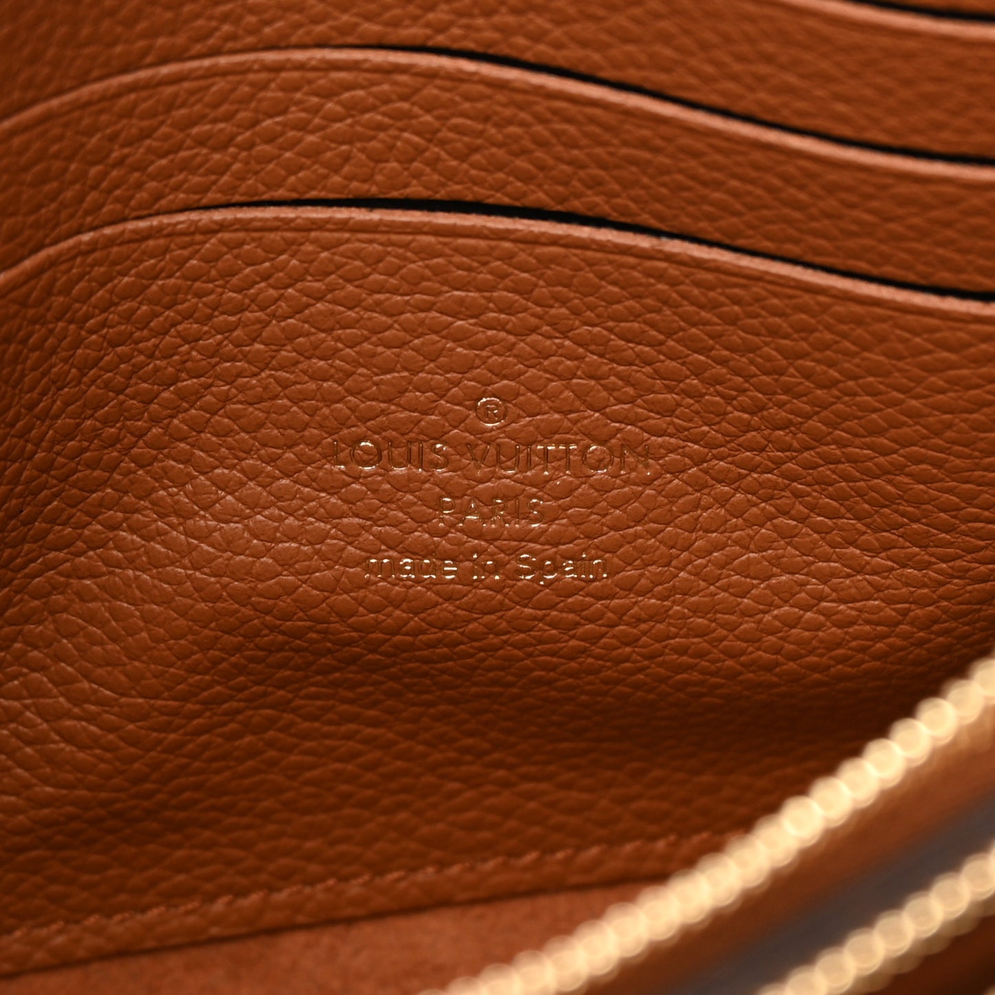 Empreinte Monogram Giant Double Zip Pochette Caramel