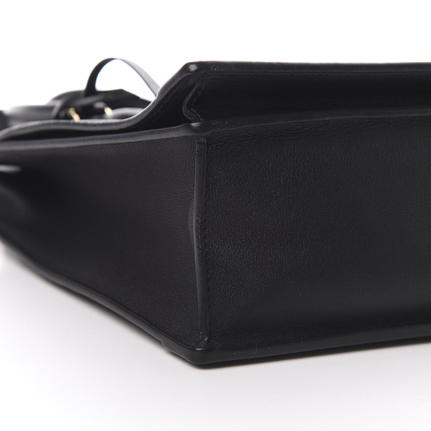 Taurillon Cour Marly PM Black