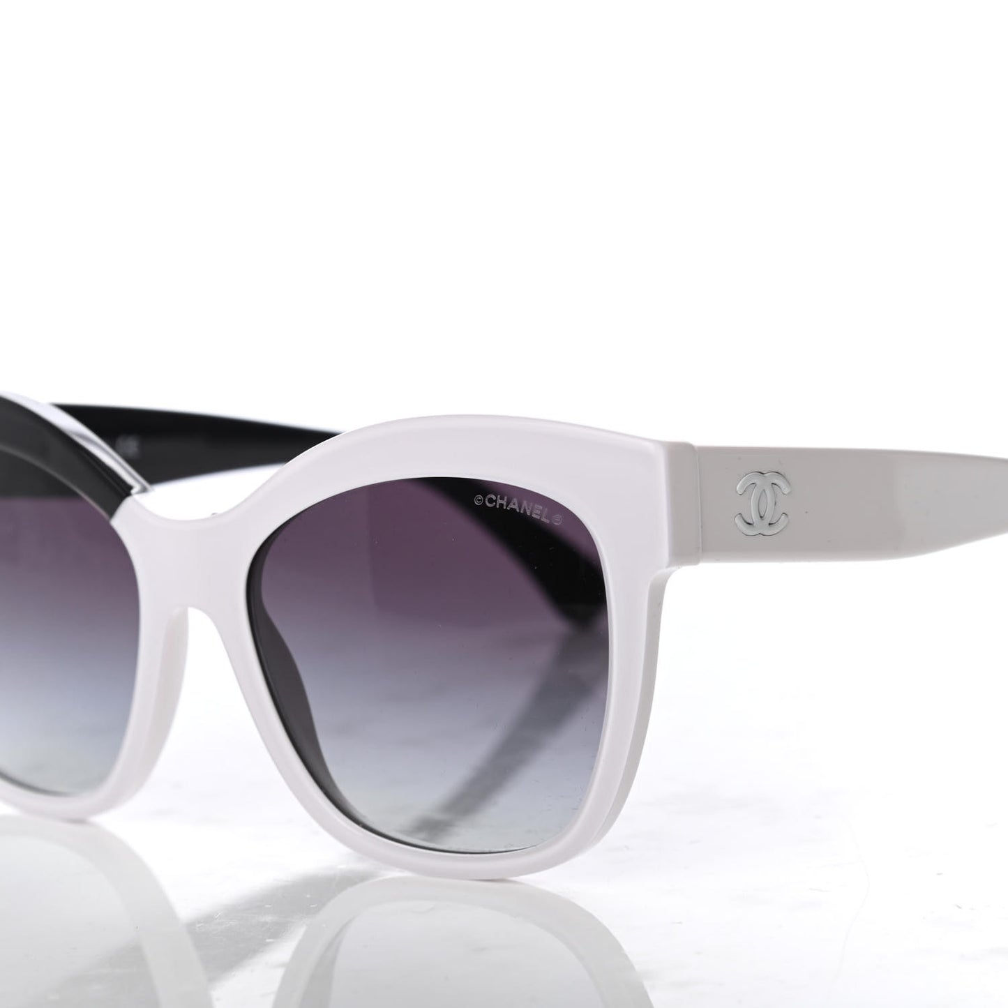 Acetate CC Sunglasses 9081 White Black