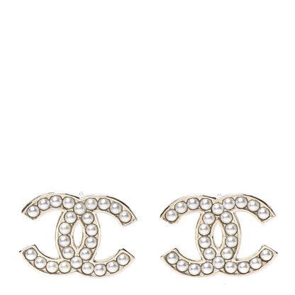 Chanel Pearl CC Earrings Light Gold 1 of 5