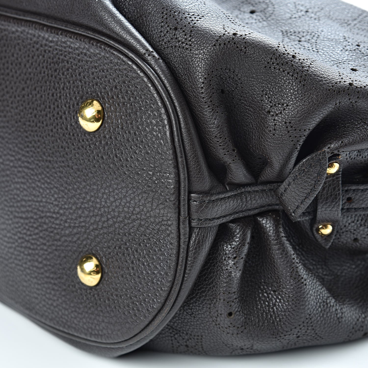 Louis Vuitton Mahina L Chocolate 9 of 10