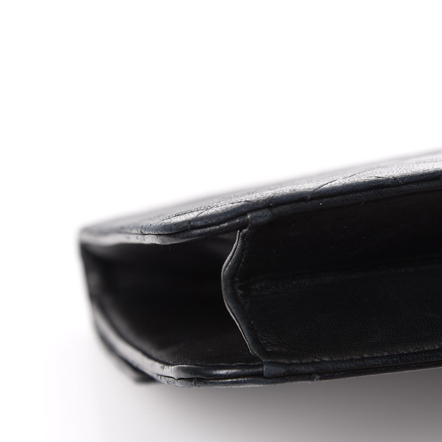 Lambskin Quilted Medium Single Flap Black