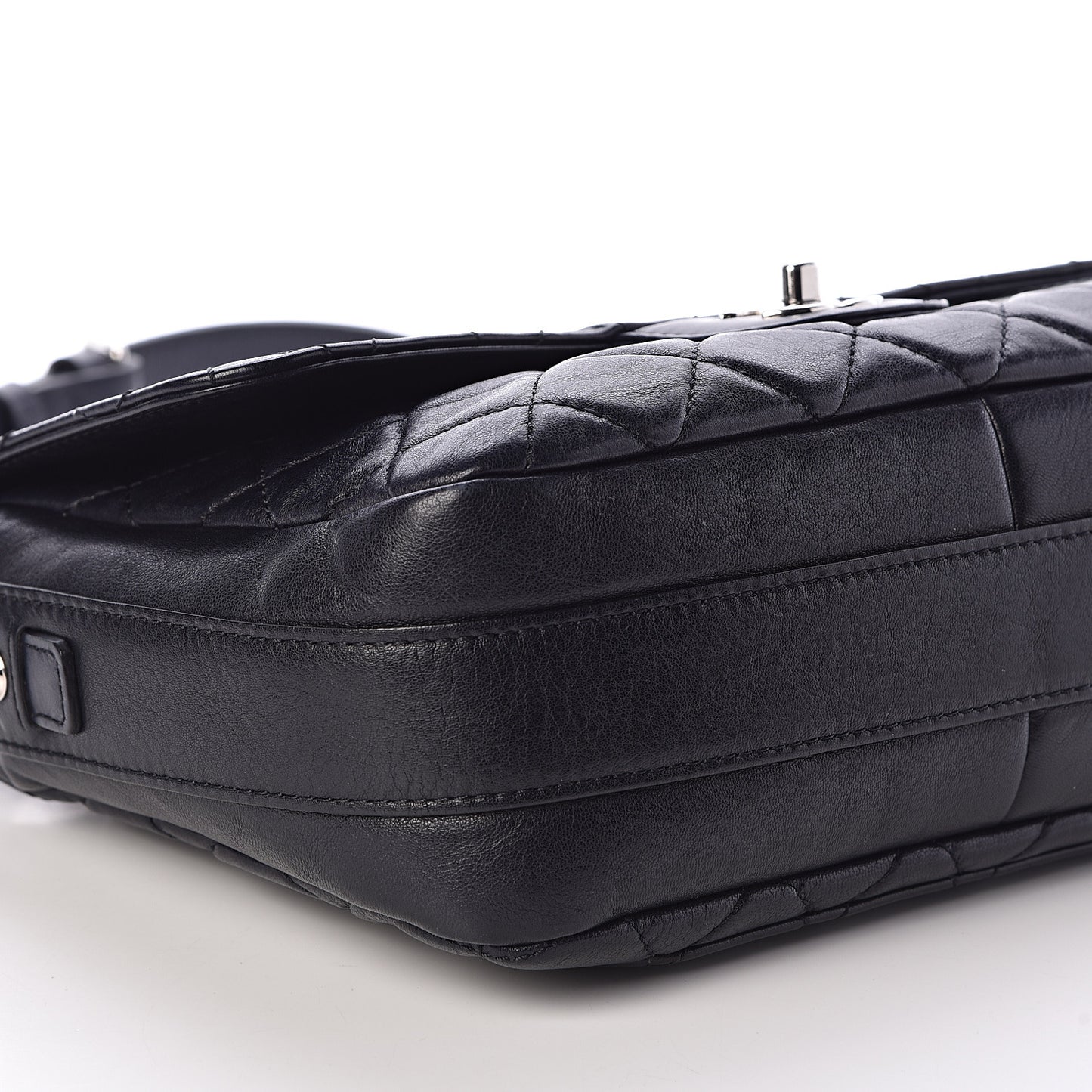 Lambskin Quilted Messenger Bag Dark Navy