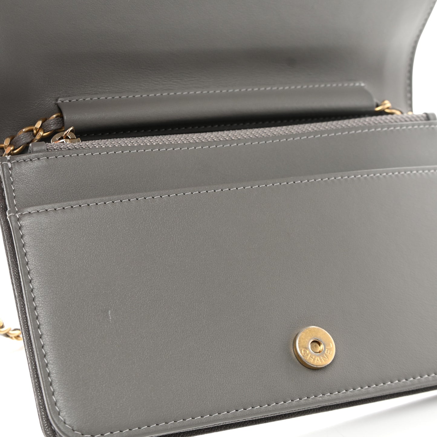 Caviar Quilted Boy Wallet On Chain WOC Grey