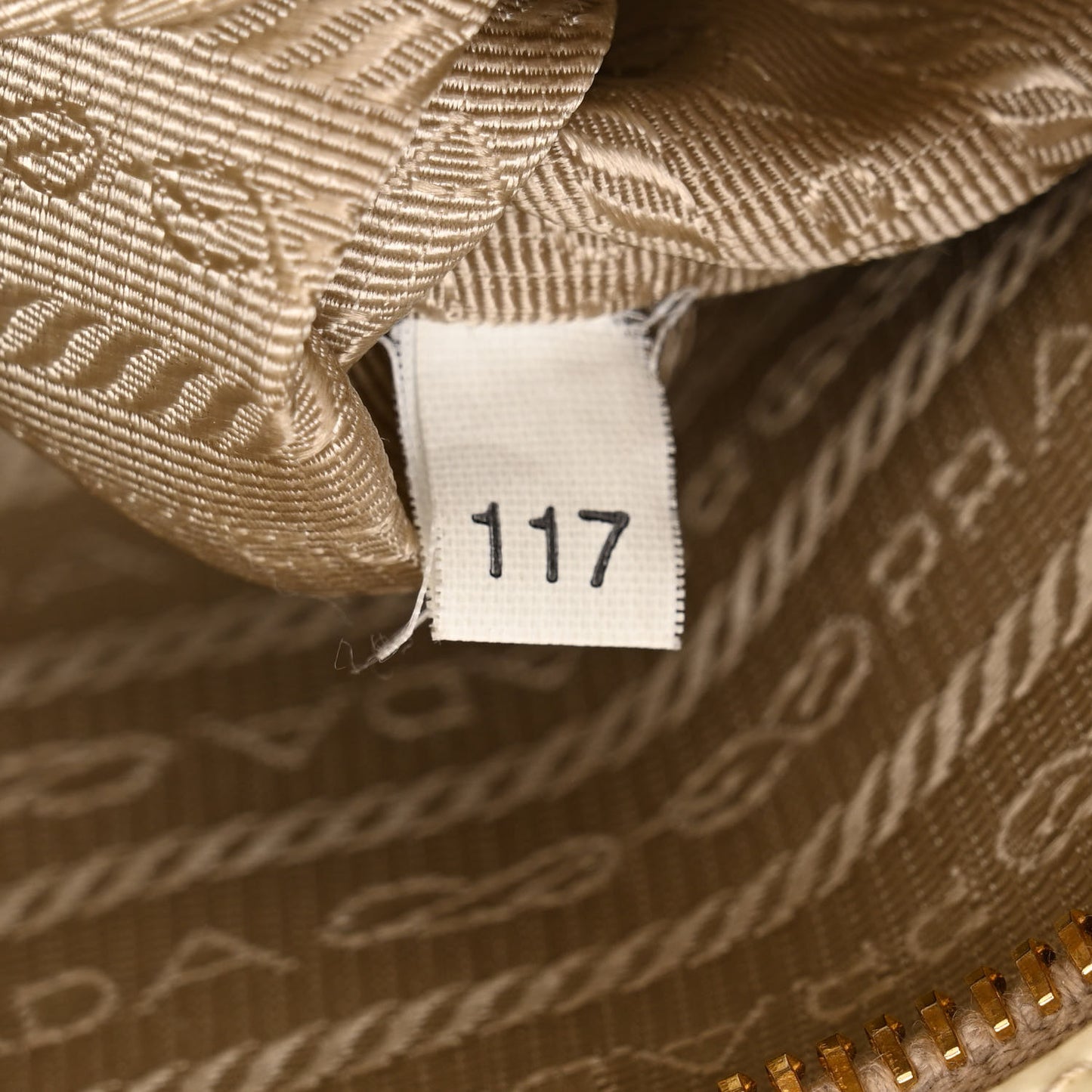 Saffiano Vernice Mini Galleria Double Zip Tote Bianco