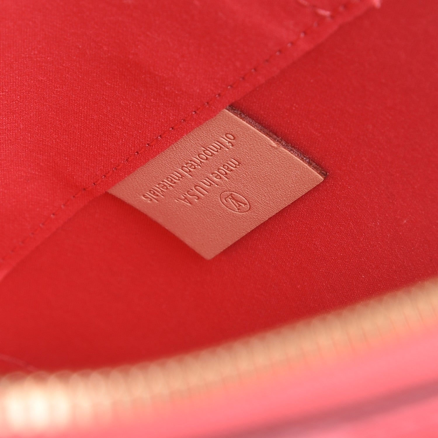 Louis Vuitton Vernis Alma PM Rose Litchi 7 of 9
