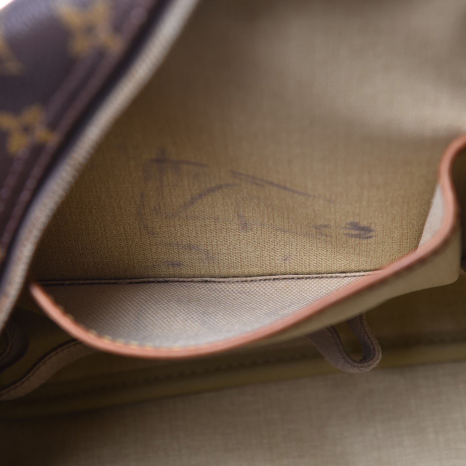 Louis Vuitton Monogram Deauville 15 of 15