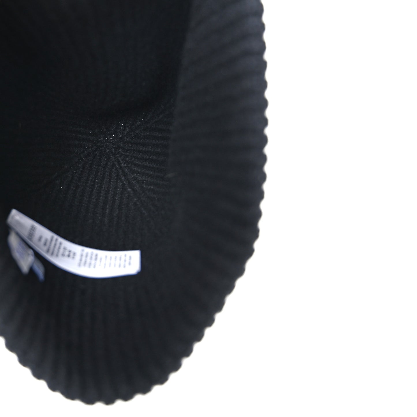 Cashmere Ribbed Beanie Hat Black