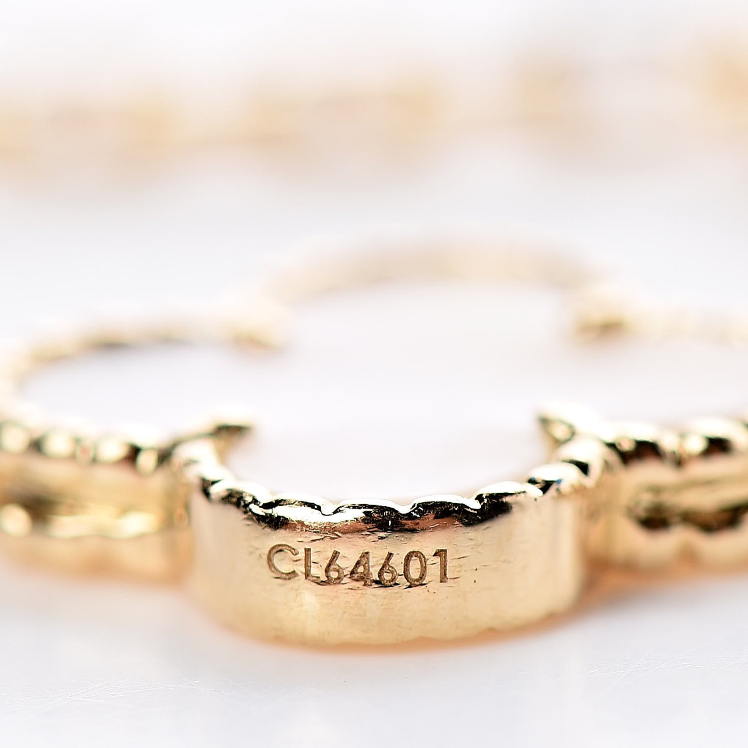 Van Cleef & Arpels 18K Yellow Gold Mother of Pearl 5 Motifs Vintage Alhambra Bracelet 5 of 6