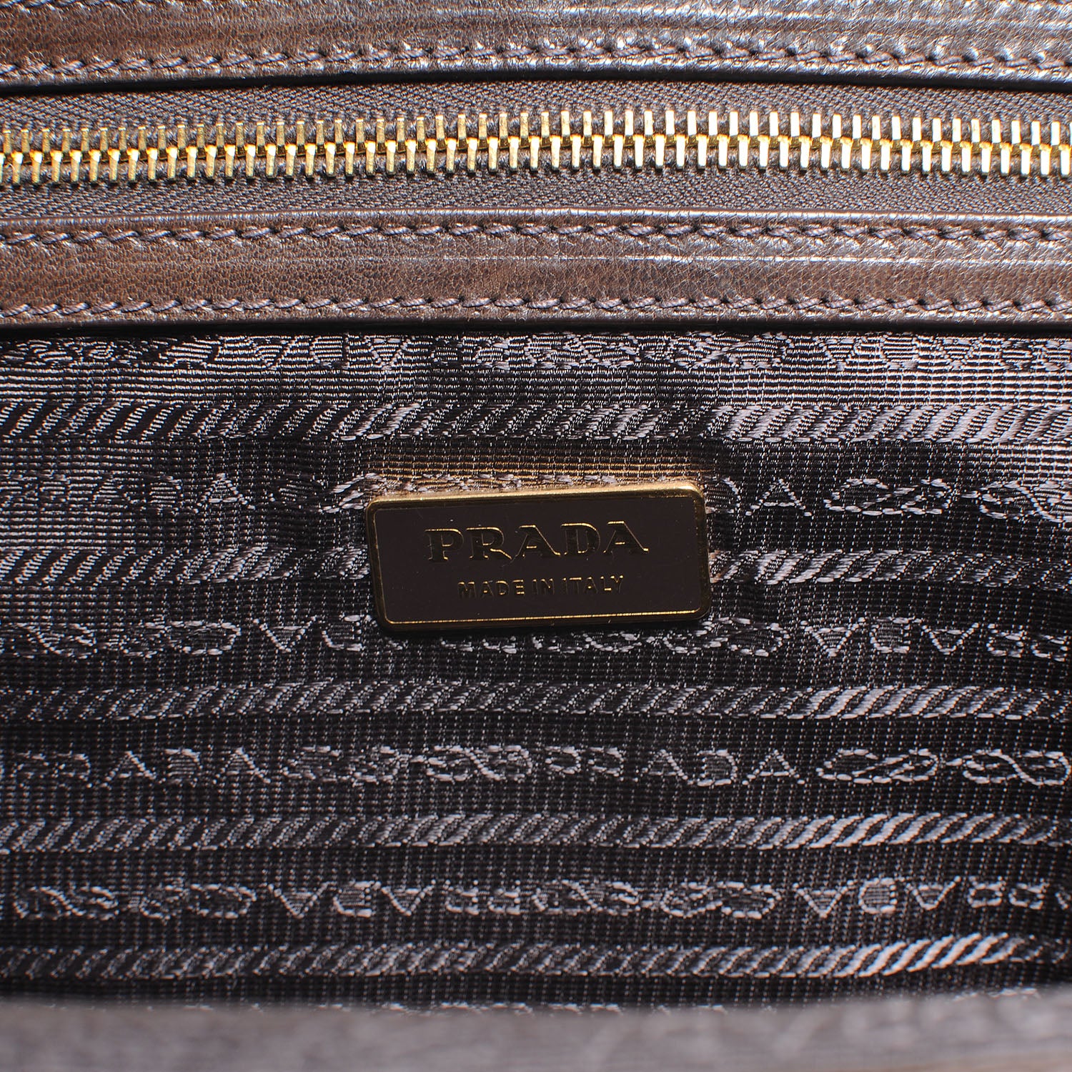 Prada Nappa Gaufre Frame Tote Noce 6 of 7
