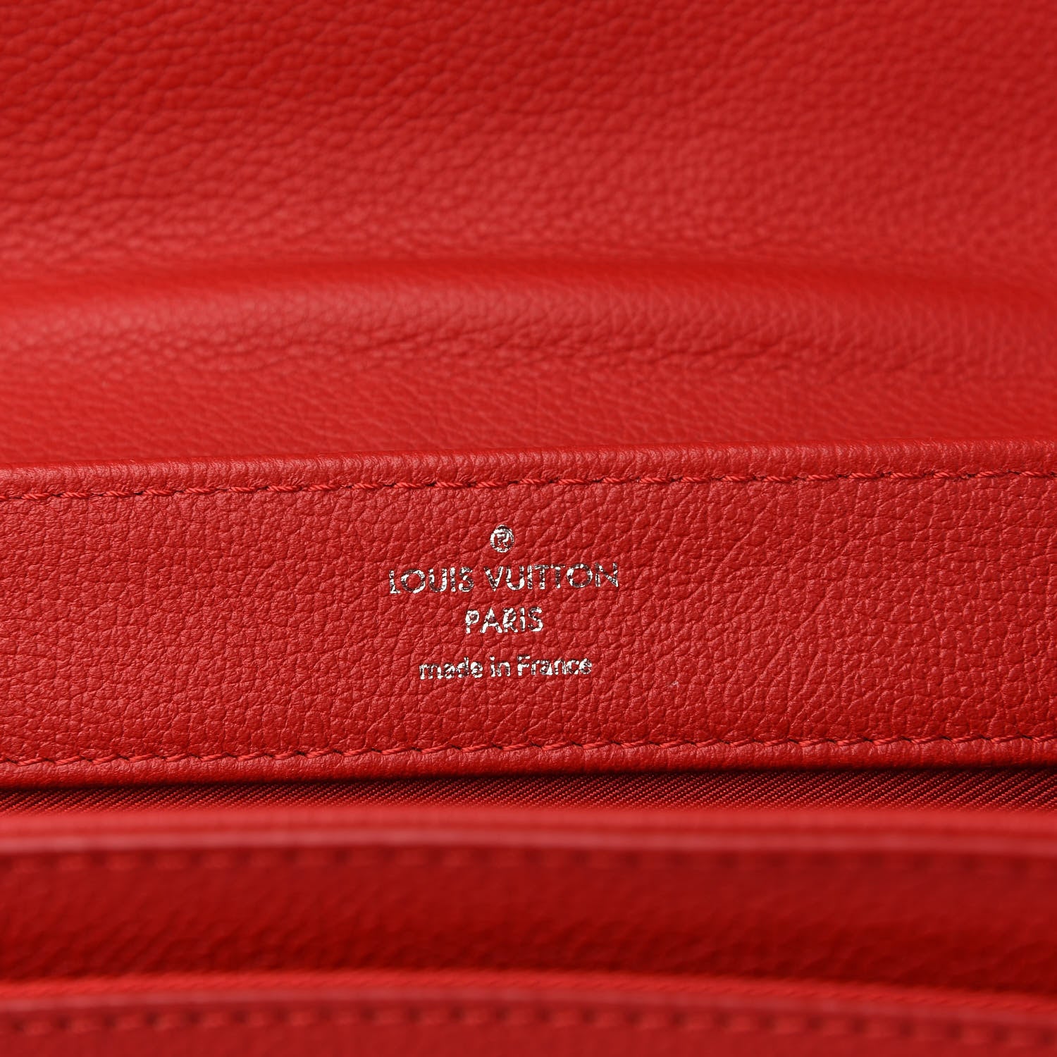 Louis Vuitton Calfskin Lockme II Chain Bag BB Rubis 5 of 9