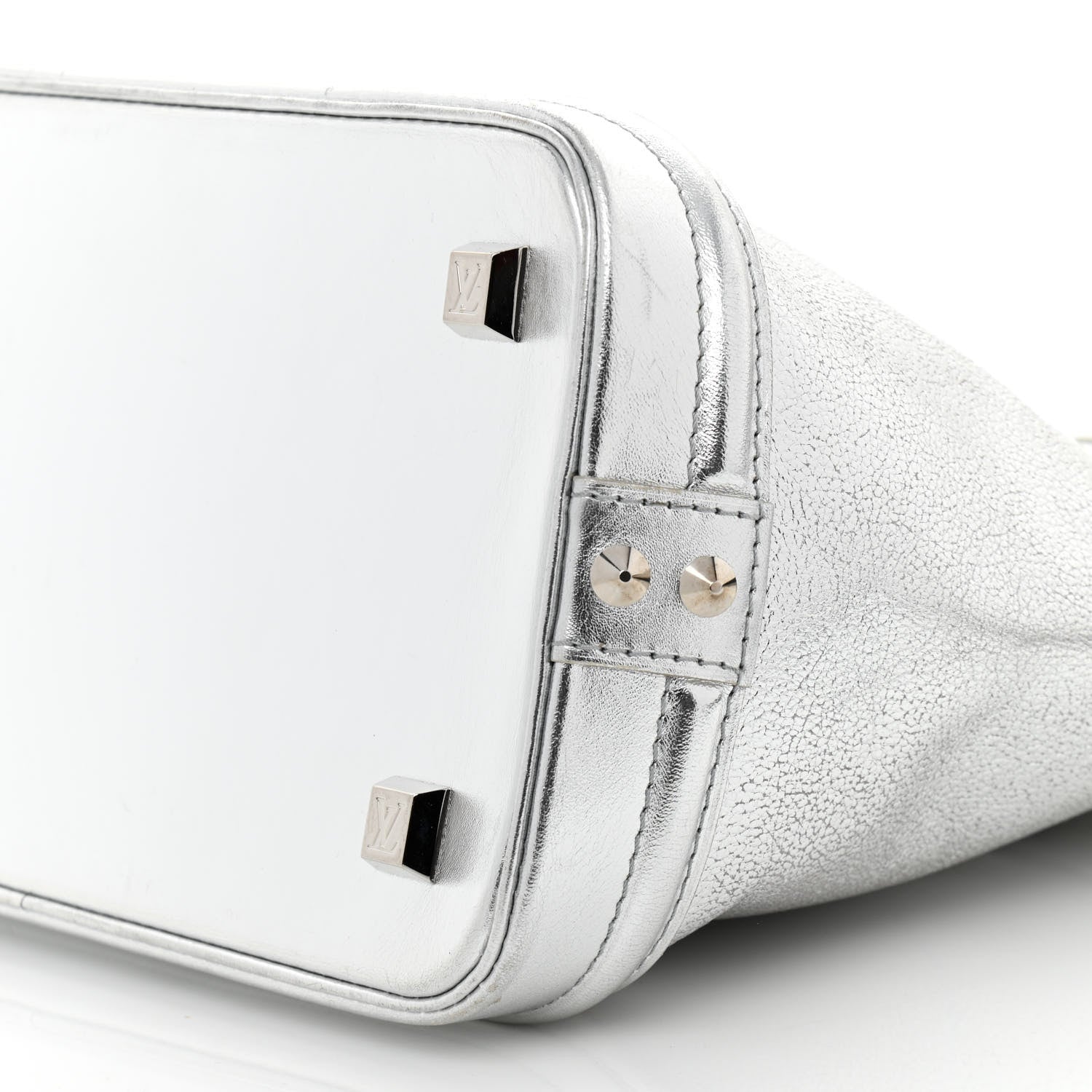 Louis Vuitton Suhali Lockit PM Silver 10 of 17