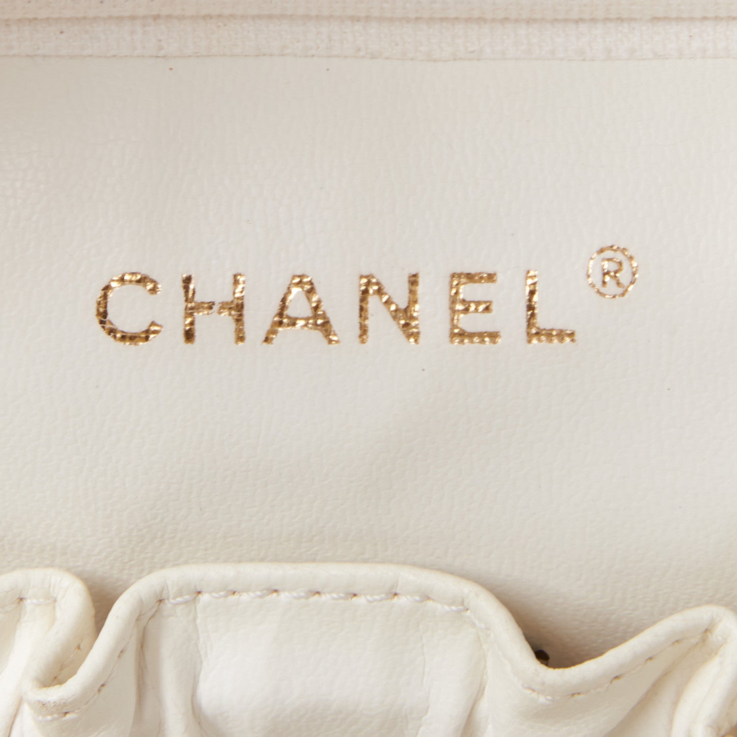 Chanel Caviar Vanity Cosmetic Case White 7 of 8