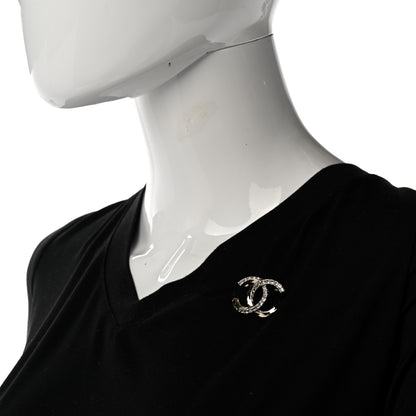 Chanel Metal Crystal CC Brooch Gold 2 of 5