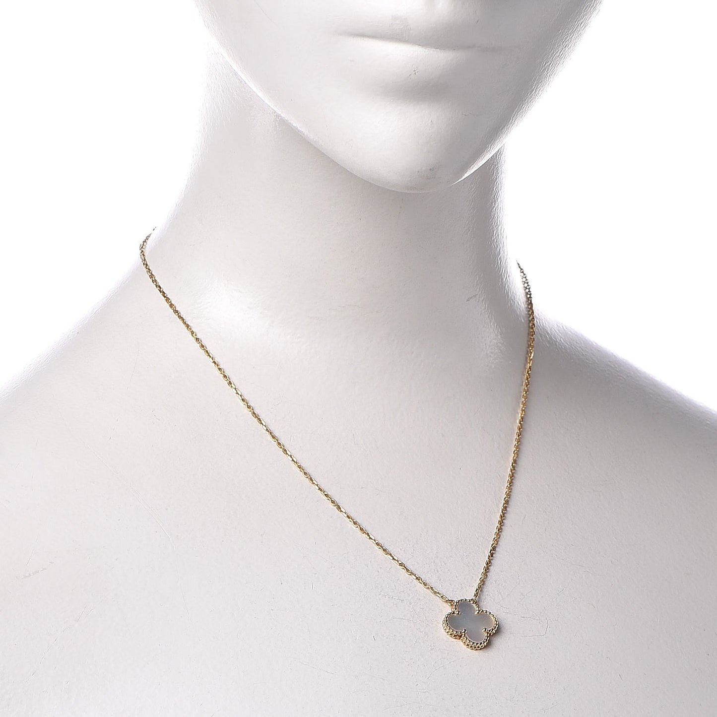 18K Yellow Gold Mother of Pearl Vintage Alhambra Pendant Necklace