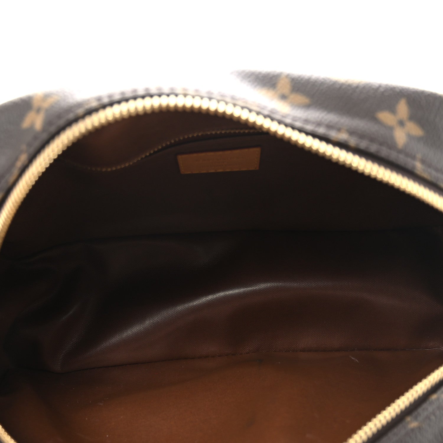 Louis Vuitton Monogram Toiletry Bag 25 5 of 10