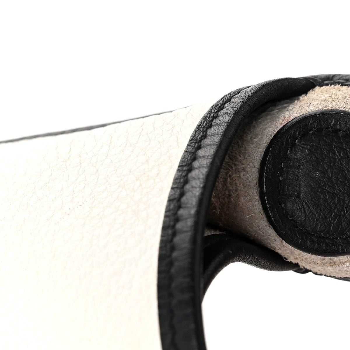 Taurillon Clemence Vespa PM White Black