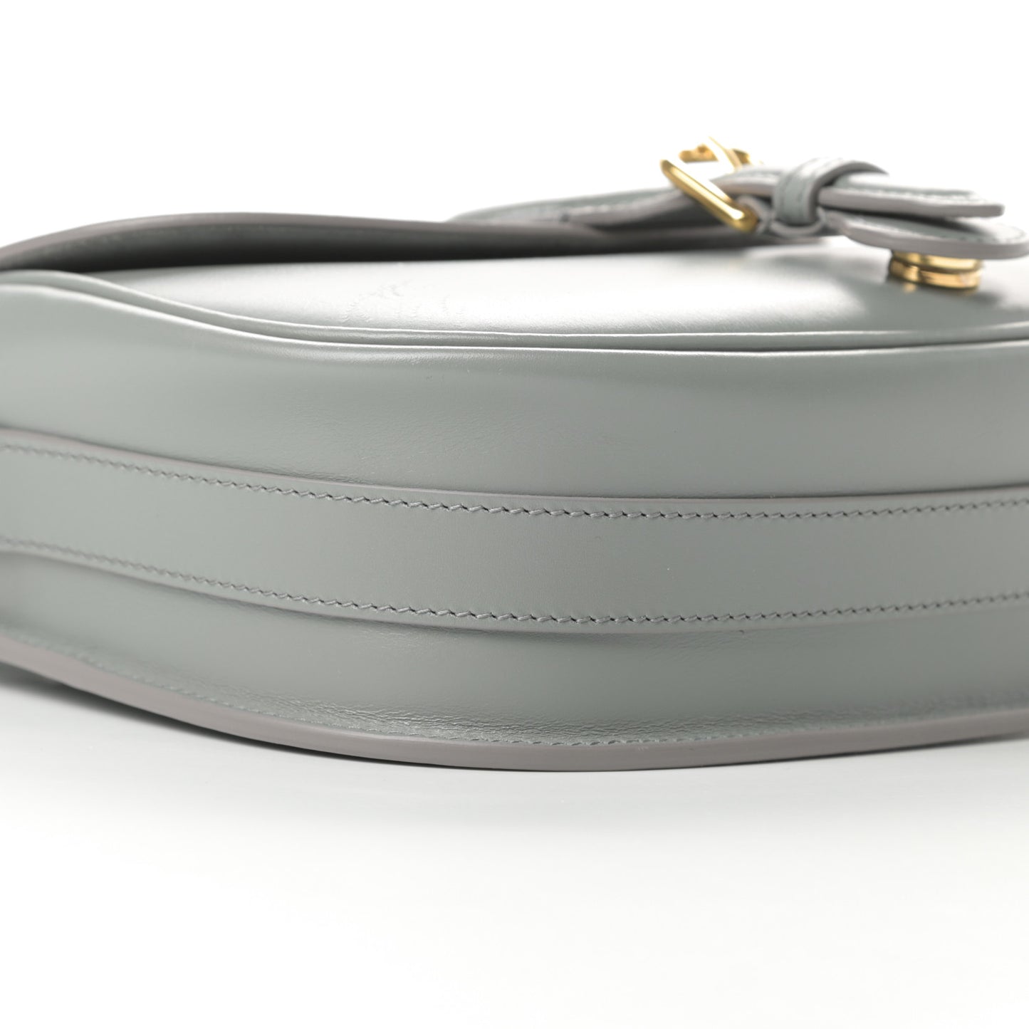 Box Calfskin Medium Bobby Flap Gray