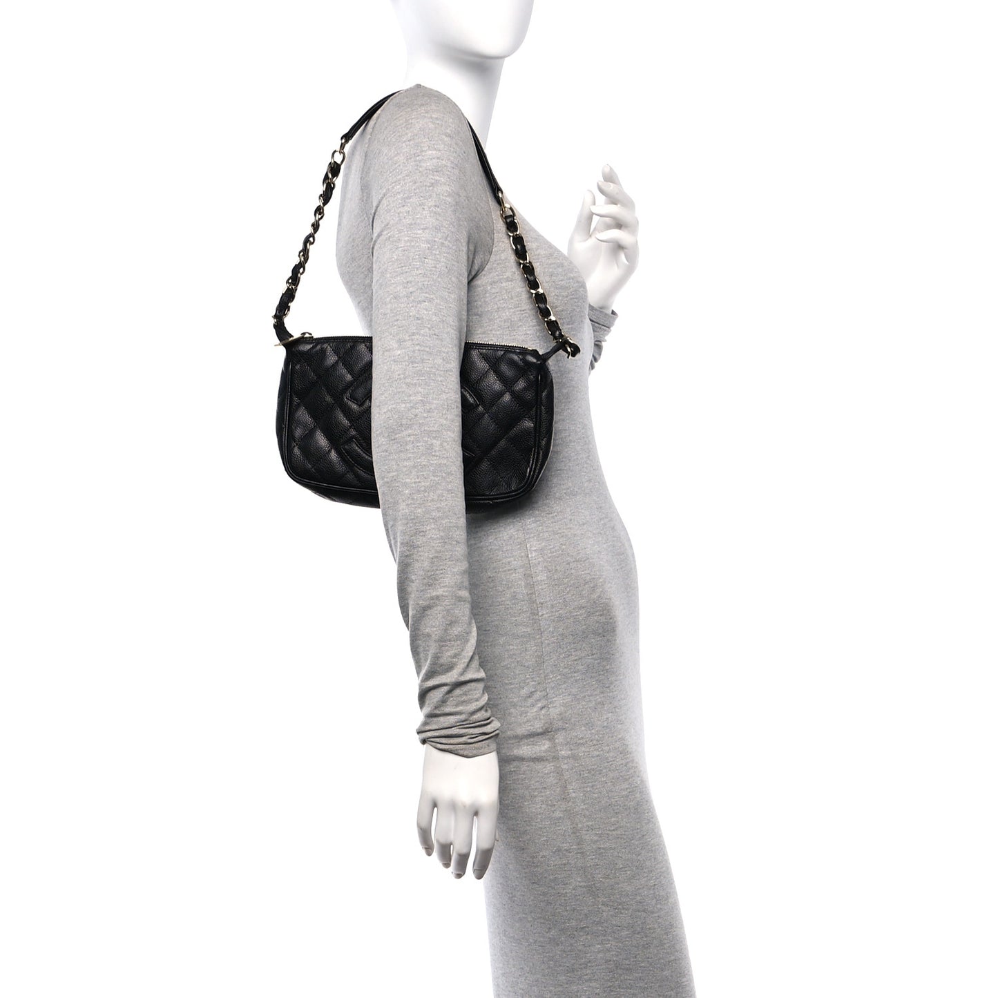 Caviar Quilted CC Shoulder Bag Black