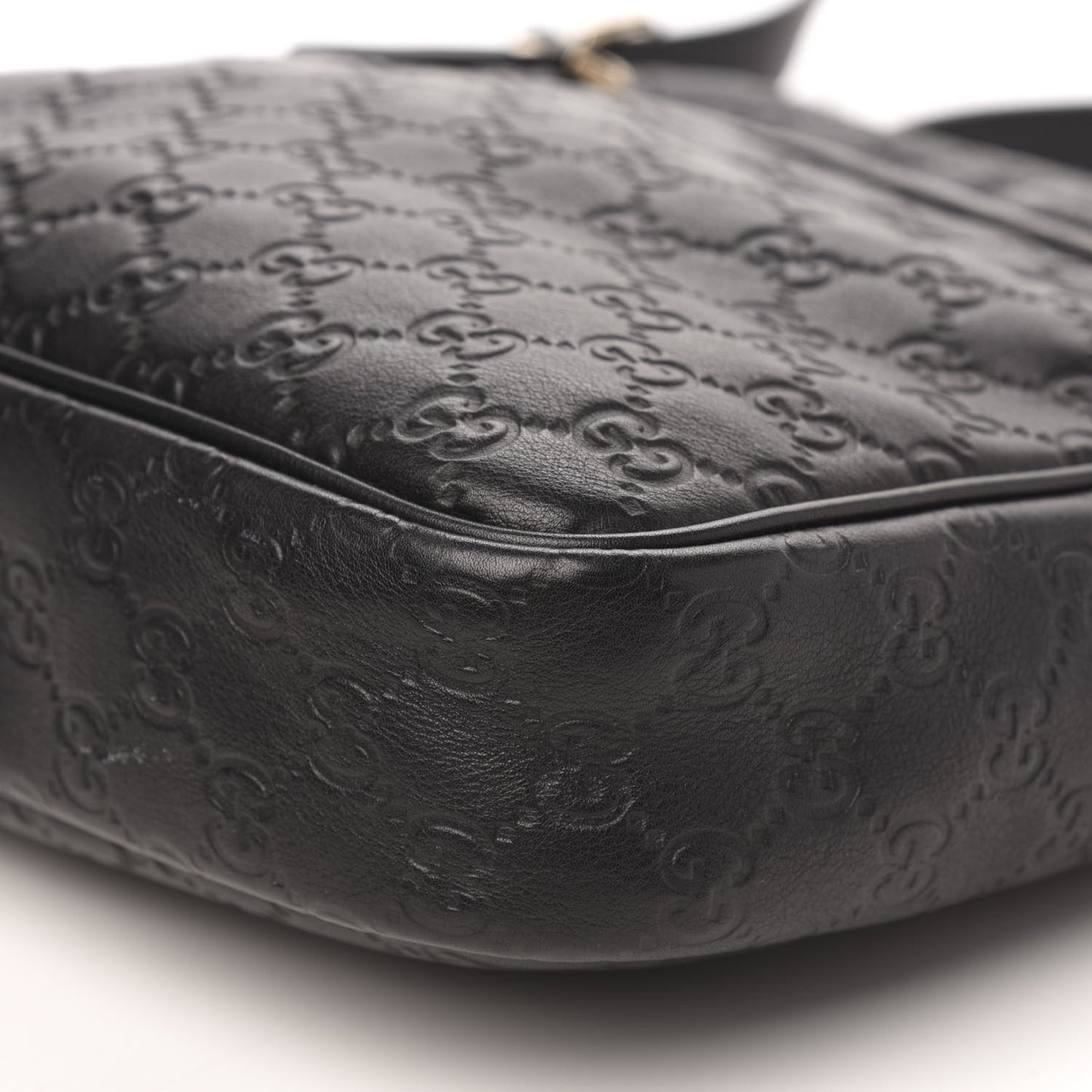 Guccissima Medium Messenger Black