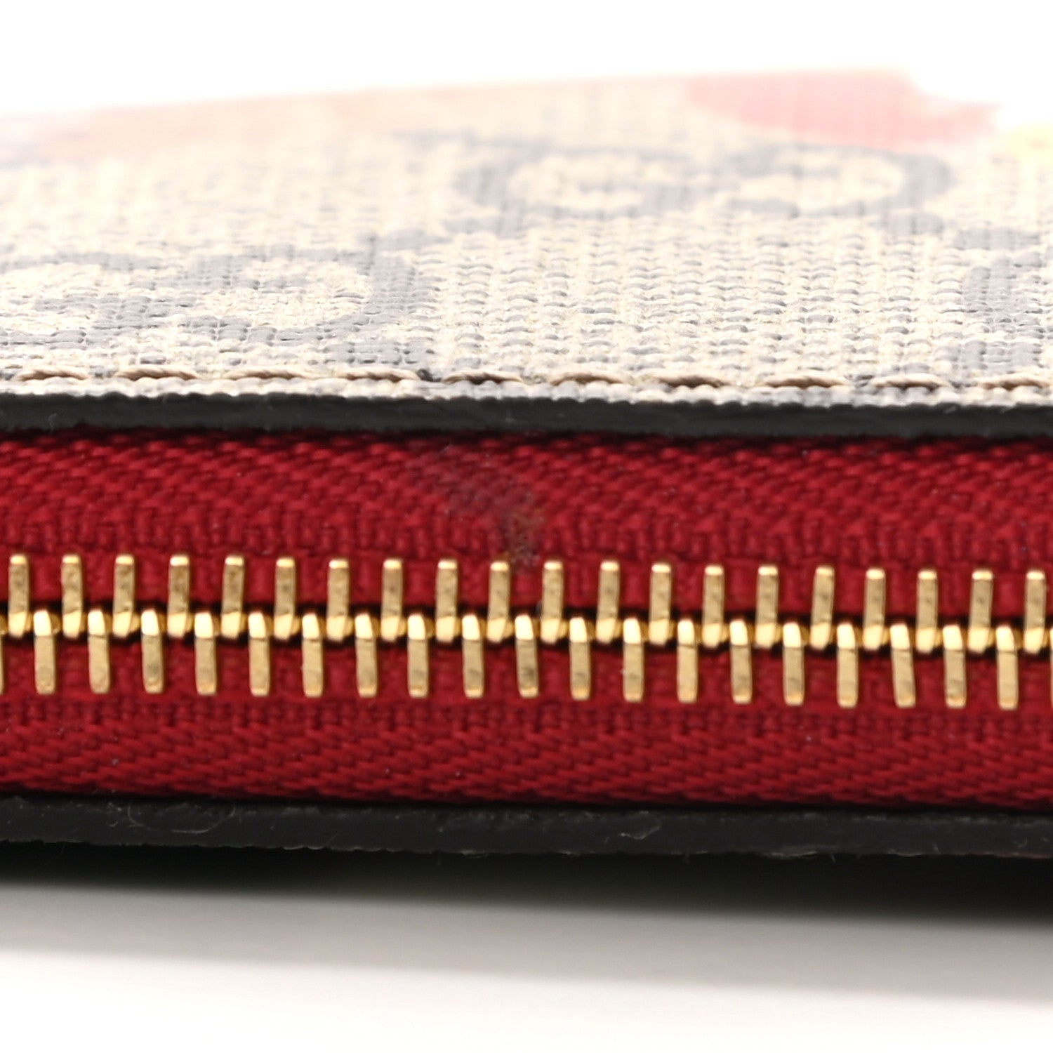 Gucci GG Supreme Monogram Tian Key Case Beige Multicolor Red 7 of 7