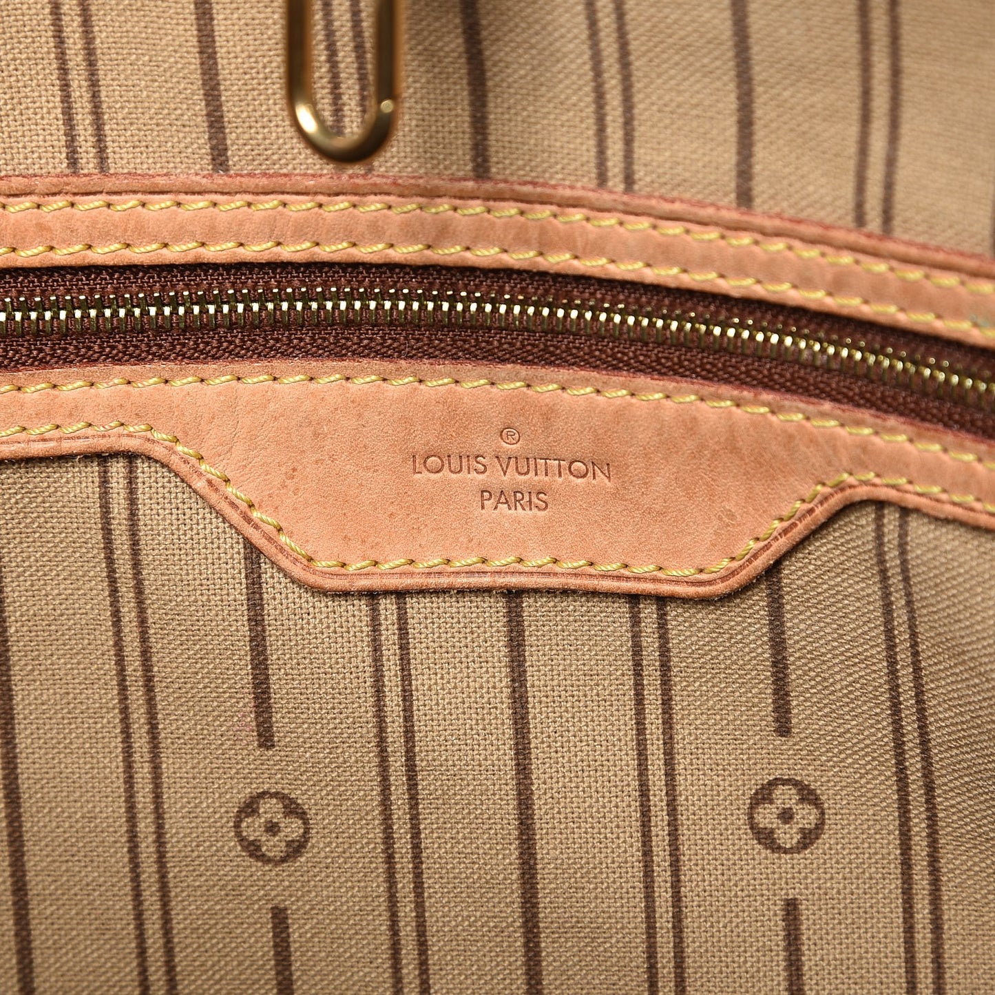 Monogram Delightful MM