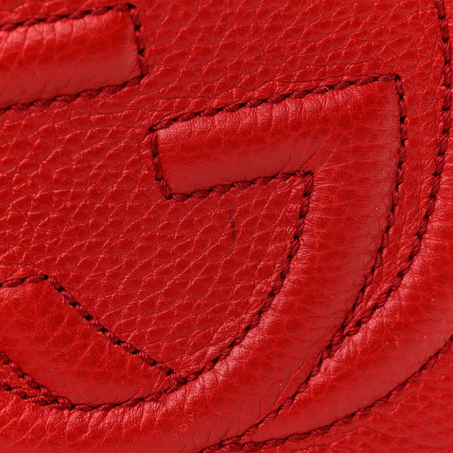 Pebbled Calfskin Small Soho Disco Bag Tabasco Red