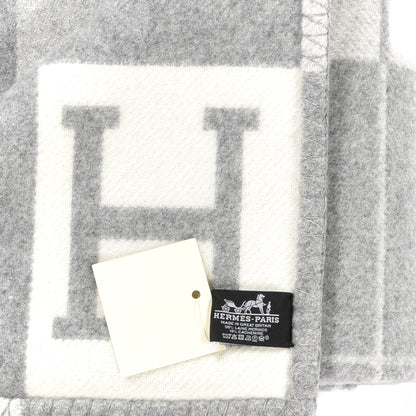 Hermes Wool Cashmere Avalon III Blanket Ecru Gris Clair 3 of 3