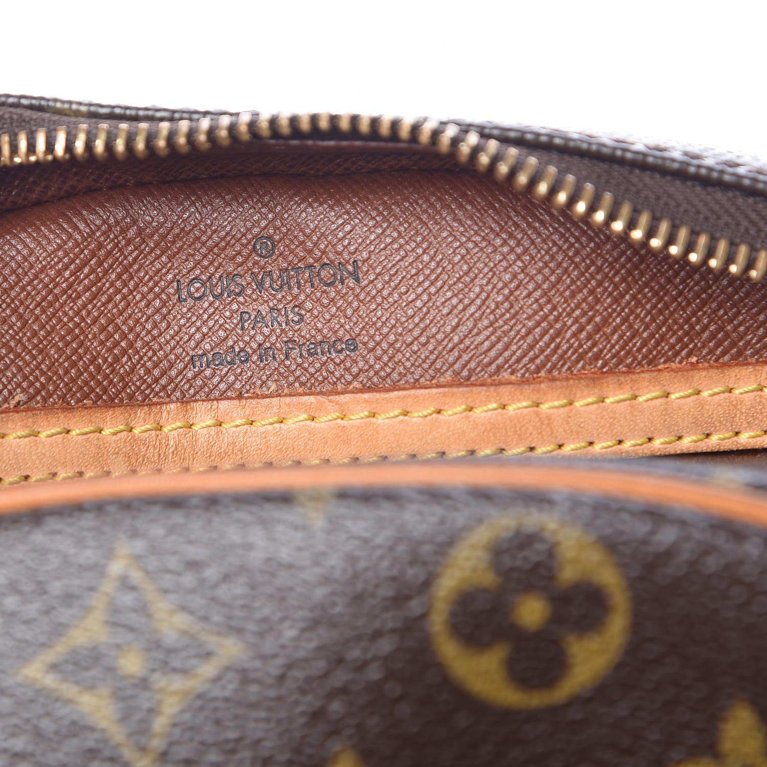 Louis Vuitton Monogram Blois 6 of 12