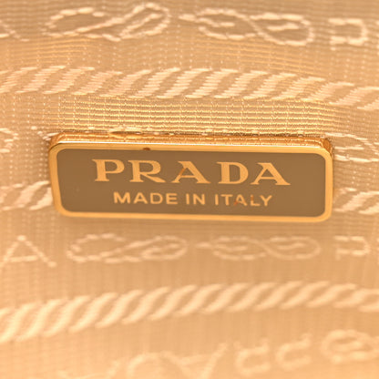 Prada Re-Nylon Spazzolato Re-Edition 2002 Shoulder Bag Deserto 6 of 9