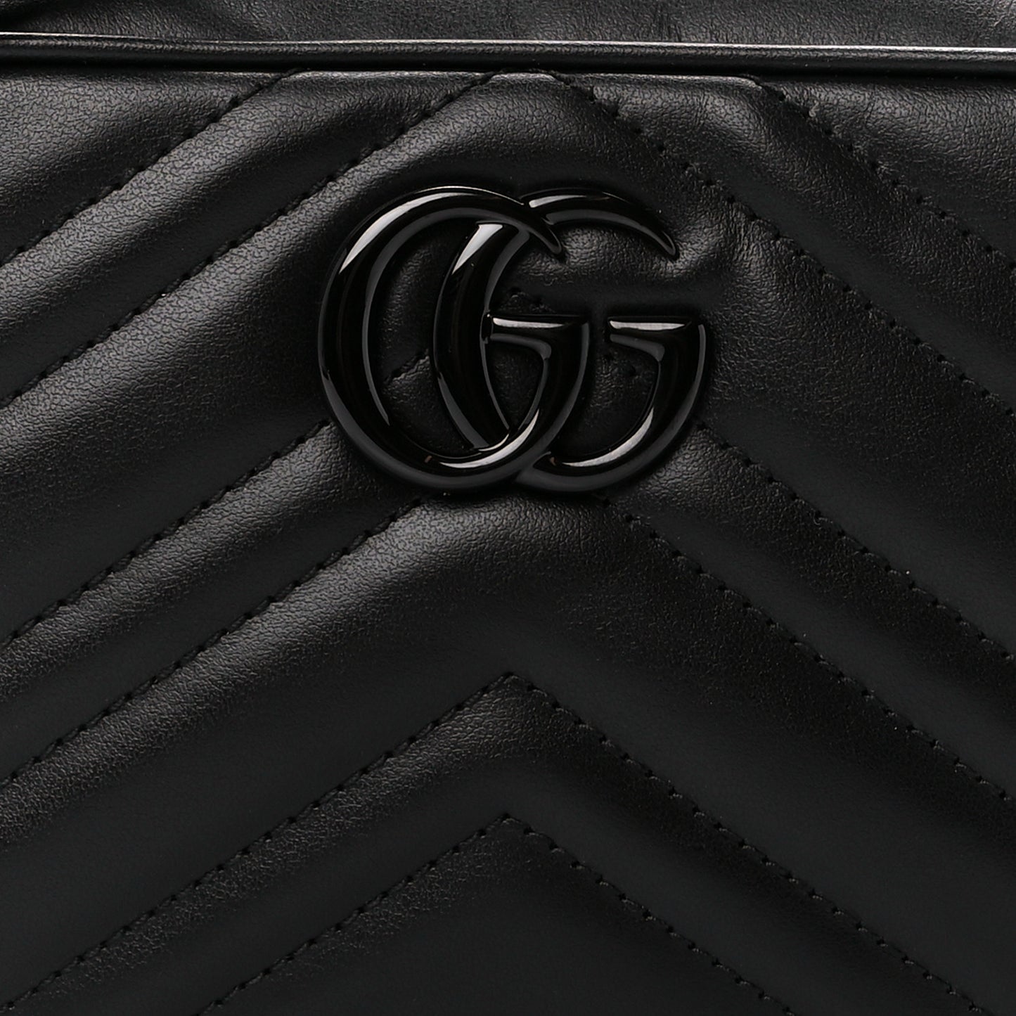 Calfskin Matelasse Monochrome Mini GG Marmont Chain Shoulder Bag Black