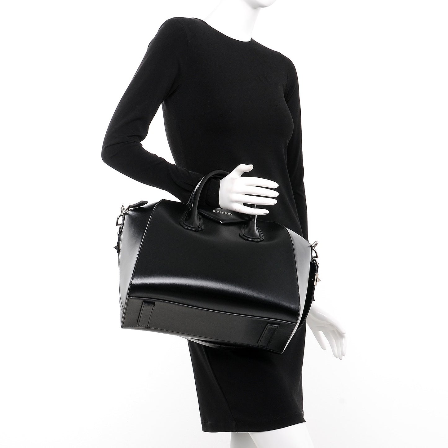 Shiny Lord Calfskin Medium Antigona Black