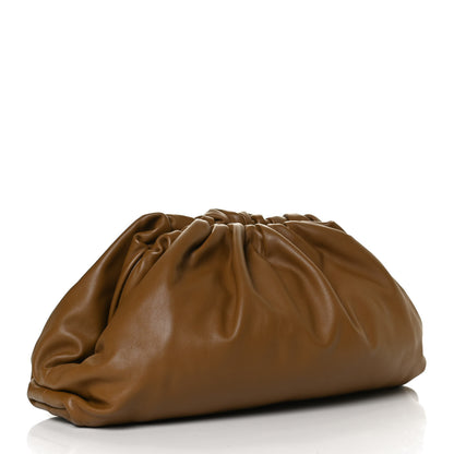 Bottega Veneta Smooth Butter Calf The Pouch Oversized Clutch Camello 2 of 12