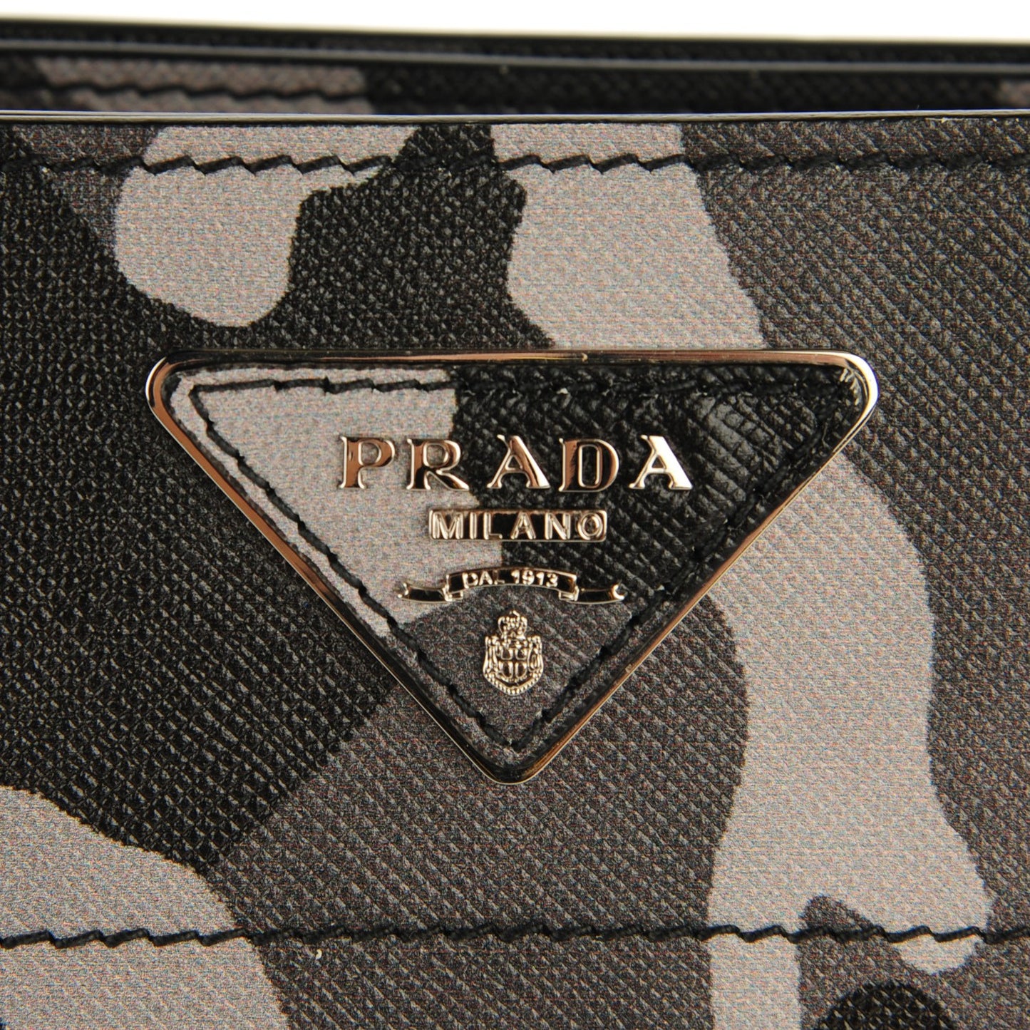 Saffiano Soft Camouflage Print Tote Marmo Dis Camouflage
